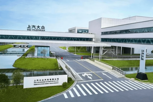 上汽大眾 以網絡開發驅動高質量純電產品，重塑高端出行新體驗